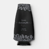 Black and Silver Floral Gothic Bachelorette Party Flesjeskoeler (Voorkant)