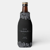Black and Silver Floral Gothic Bachelorette Party Flesjeskoeler (Fles Voorkant)
