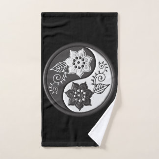 Black and Silver Floral Yin Yang Handdoek