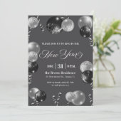 Black and Silver Glitter New Year's Eve Party  Kaart (Staand voorkant)