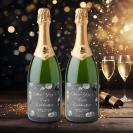 Black and Silver Glitter New Year's Eve Party  Sparkling Wijnetiket