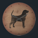Black and Tan Coonhound Silhouette Rustige stijl Grote Klok<br><div class="desc">De muur van Coonhound Lover. Het houtontwerp is bedrukt,  niet echt hout.</div>