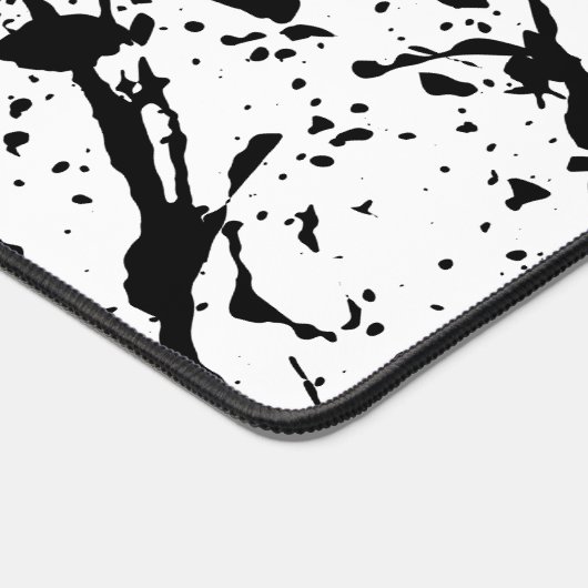 Black and White Abstract Bureaumat (Hoek)