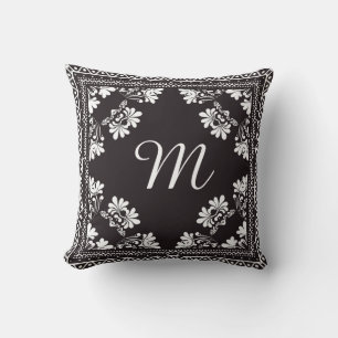Black and White Bandanna Monogram Kussen