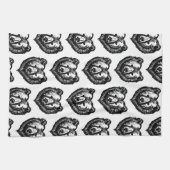 Black and White Bear's Face Ink Drawing Theedoek (Horizontaal)