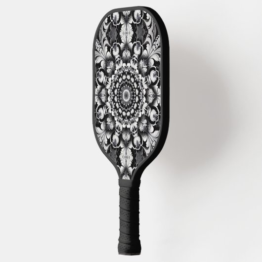 Black and White Bliss Pickleball Paddle (Links)
