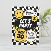 Black and White Checker Retro Smile Boy Birthday Kaart (Staand voorkant)