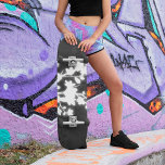 Black and White Cherry Blossom Persoonlijk Skateboard<br><div class="desc">Zwart-witte bloemen bloesem.</div>