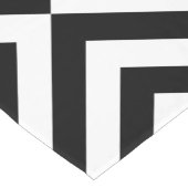 Black and White Chevrons Table Runner Korte Tafelloper (Hoek)