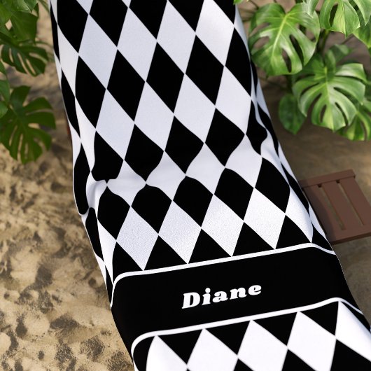 Black and White Diamond Pattern Personalized Strandlaken