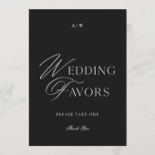 Black and White Elegant Script Wedding Favors Sign Kaart (Voorkant)