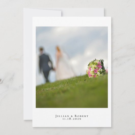 black and white elegant script wedding invitation kaart (Achterkant)