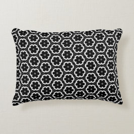 Black and White Floral Accent Pillow Kussen