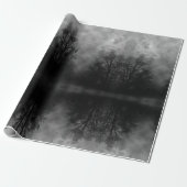 Black and White Full Moon Haunted Halloween Cadeaupapier (Uitgerold)