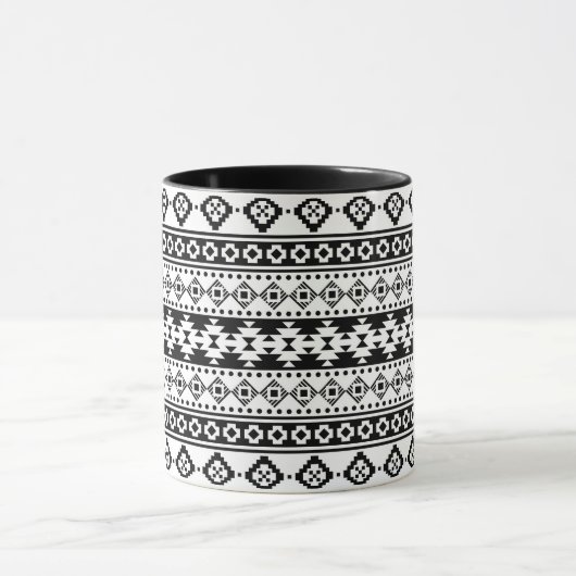 Black and White Geometric Tribal Mok (Midden)