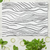 Black and White Hand-Drawn Wavy Line Pattern Theedoek (Gevouwen)