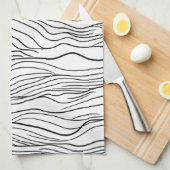 Black and White Hand-Drawn Wavy Line Pattern Theedoek (Quarter Fold)