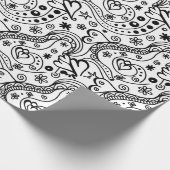 Black and White Hearts Love Artsy Doodle Pattern Cadeaupapier (Hoek)