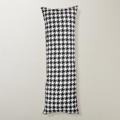Black and White Houndstooth Pattered Lichaamskussen (Achterkant (Verticaal))