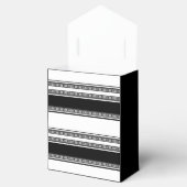 Black and white lace braid and horizontal stripes bedankdoosjes (Geopend)