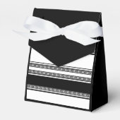 Black and white lace braid and horizontal stripes bedankdoosjes (Voorkant Zijde)