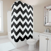 Black and White Large Chevron Pattern Douchegordijn (In situ)