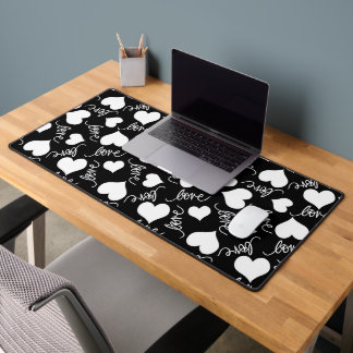 Black and White Love Hearts Graphic Art Bureaumat