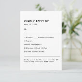 Black and White Meal Choice Wedding RSVP Card (Staand voorkant)