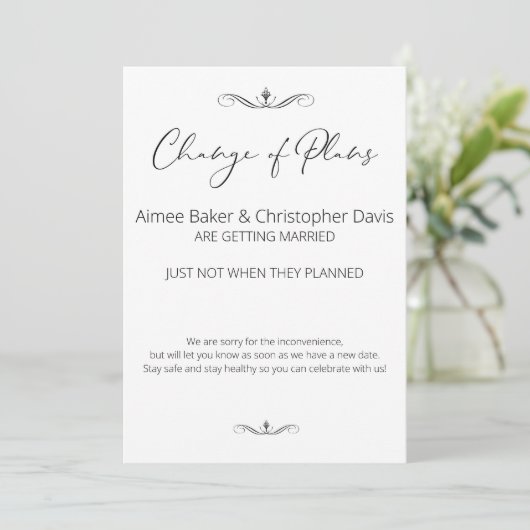 Black and White Minimalist Weddenschap Postponed Kaart (Staand voorkant)