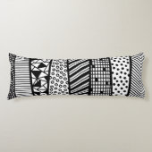 Black and white - modern pattern lichaamskussen (Voorkant)