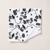 Black and White Pattern Birds on Cherry Blossoms Bad Handdoek (Wasdoekje)