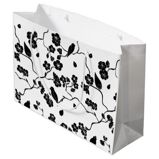 Black and White Pattern Birds on Cherry Blossoms Groot Cadeauzakje (Achterkant Gekanteld)
