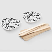 Black and White Pattern Birds on Cherry Blossoms Handwaaier (Niet-gemonteerd)