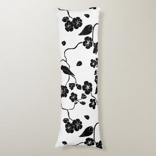 Black and White Pattern Birds on Cherry Blossoms Lichaamskussen (Voorkant Verticaal)