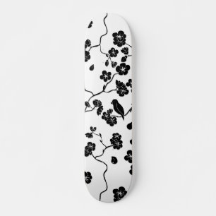 Black and White Pattern Birds on Cherry Blossoms Persoonlijk Skateboard