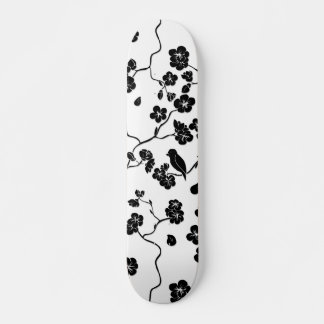 Black and White Pattern Birds on Cherry Blossoms Persoonlijk Skateboard