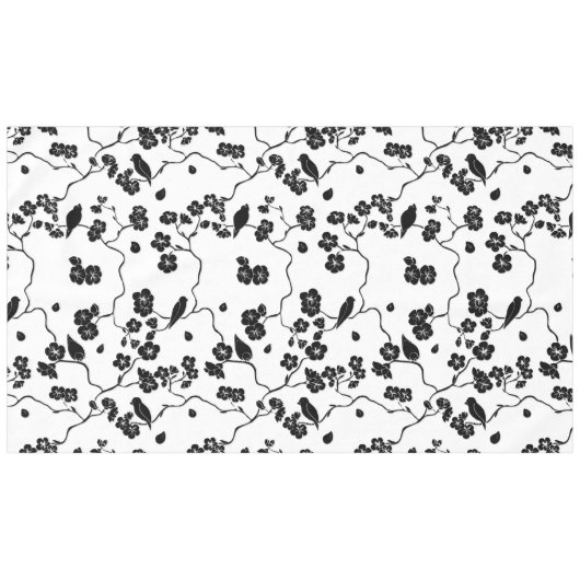 Black and White Pattern Birds on Cherry Blossoms Tafelkleed (Voorkant (Horizontaal))