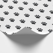 Black and White Paw Print Pattern Cadeaupapier (Hoek)