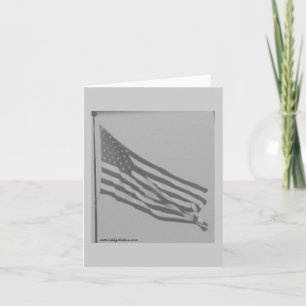 Black and white photo of American Flag Kaart