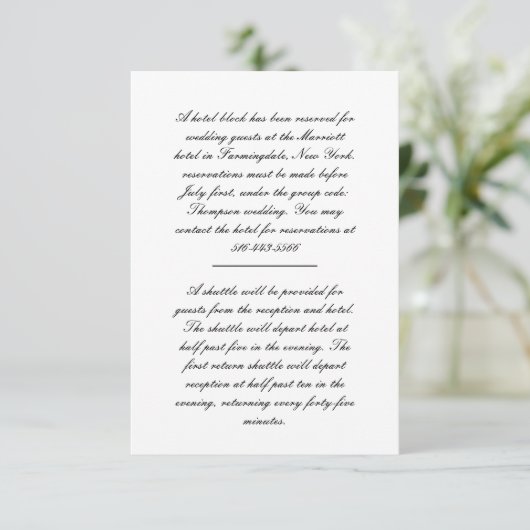 Black and White Script Wedding Hotel Informatiekaartje (Staand voorkant)