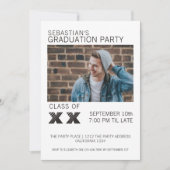 Black and White Striped Graduparty Kaart (Voorkant)