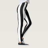 Black and white stripes flip flops leggings (Rechts)