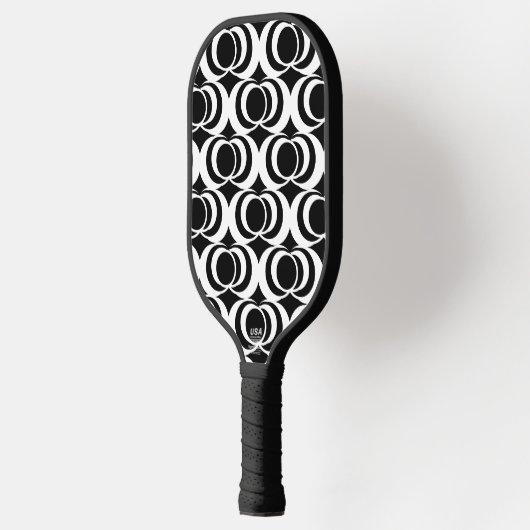 Black and White Swirls Pickleball Paddle (Links)