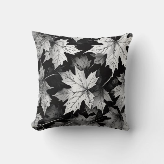 Black and White Throw Pillow Kussen (Voorkant)
