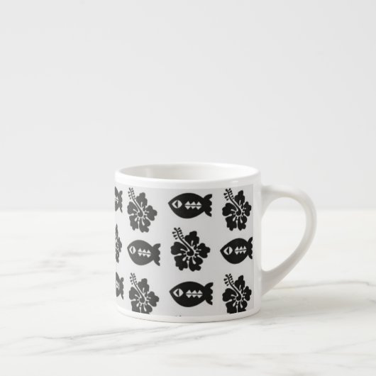 Black and White Tiki Fish and Flower Pattern Espresso Kop (Rechts)