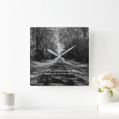 Black and White Train Track Proverbs Scripture Vierkante Klok (Huis)