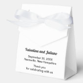 Black and White Wedding Tent Style Favor Boxes Bedankdoosjes (Voorkant)