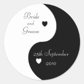 Black and White Yin Yang Heart Wedding Ronde Sticker (Voorkant)