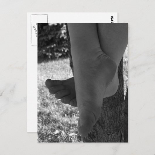 Black and White Young Feet Briefkaart (Voorkant / Achterkant)