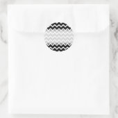 Black and White Zig Zag Pattern. Ronde Sticker (Tas)